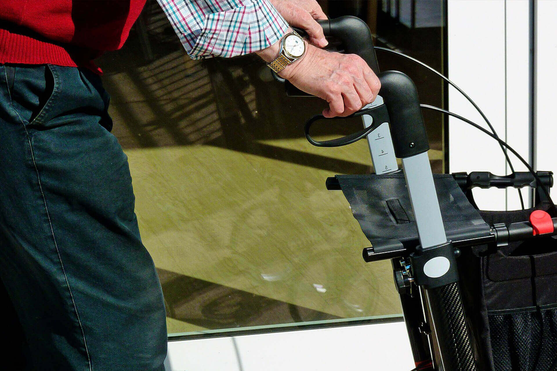 chamber_mount_care_home_nursing_elderly_disabled_manchester_oldham_introduction-3-mobile